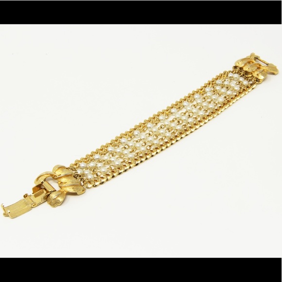 Vintage Gold tone bracelet - Picture 1 of 1